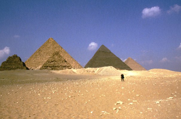 FS in front of pyramids